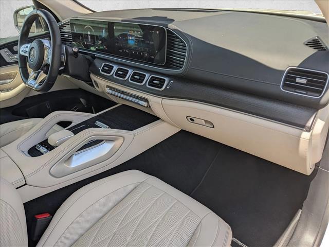 Photo of 2022 MANUFAKTUR Diamond White Bright Mercedes-Benz AMG GLE 63