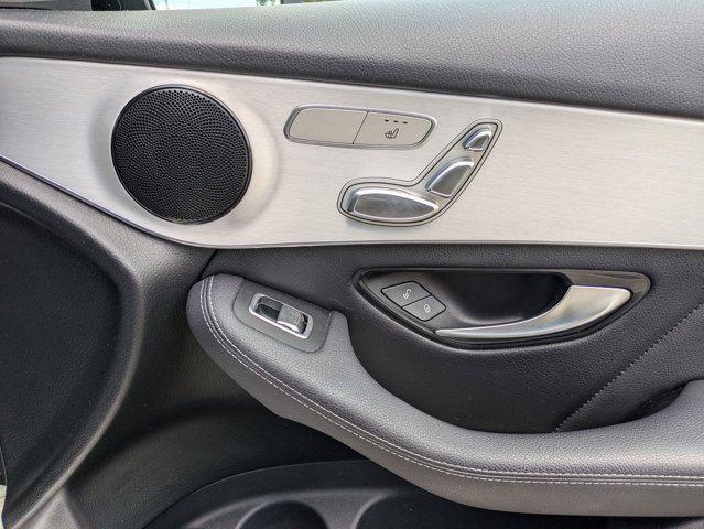 Photo of 2021 Polar White Mercedes-Benz GLC 300
