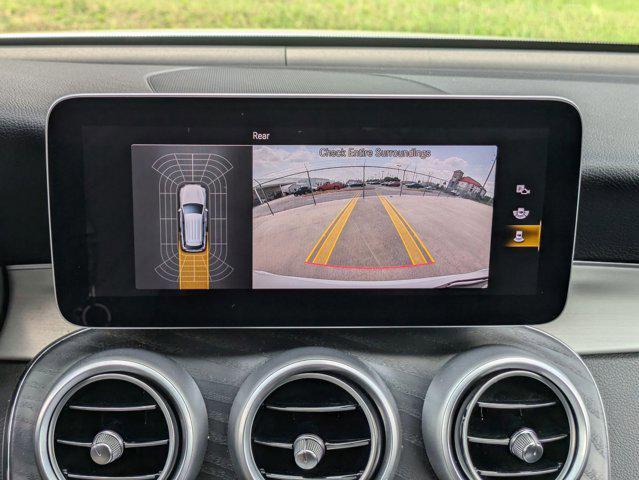 Photo of 2021 Polar White Mercedes-Benz GLC 300