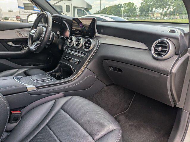 Photo of 2021 Polar White Mercedes-Benz GLC 300
