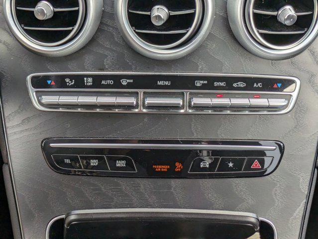 Photo of 2021 Polar White Mercedes-Benz GLC 300