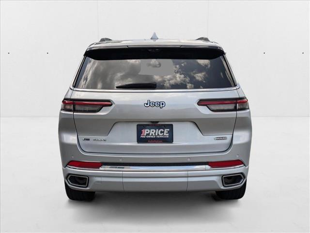 Photo of 2021 Silver Zynith Jeep Grand Cherokee L