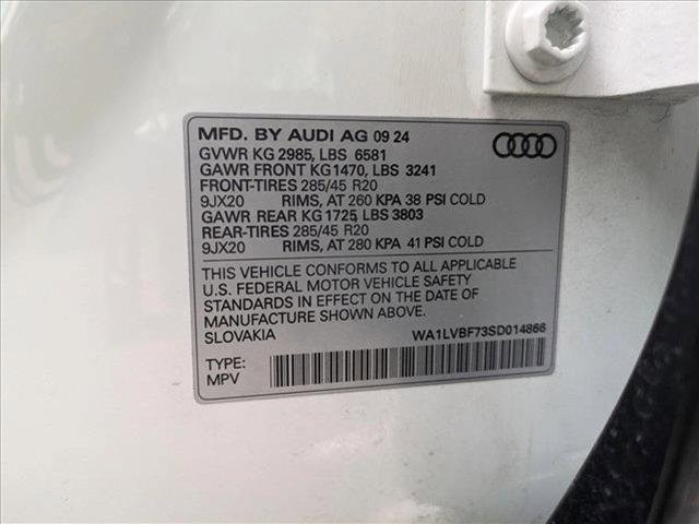 Photo of 2025 Carrara White Audi Q7