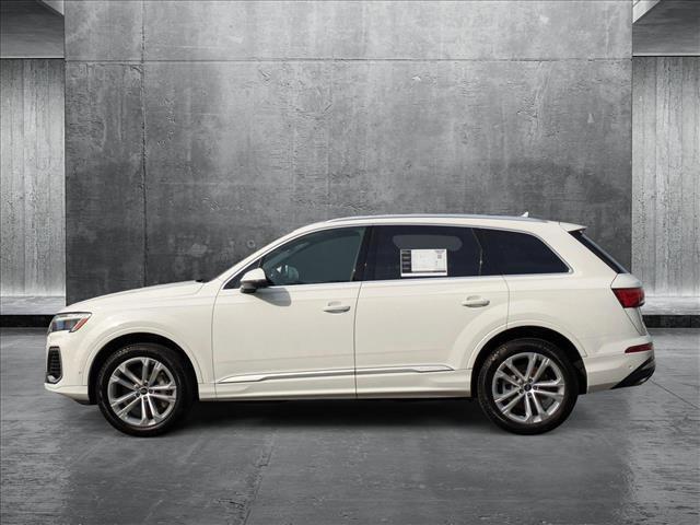 Photo of 2025 Carrara White Audi Q7