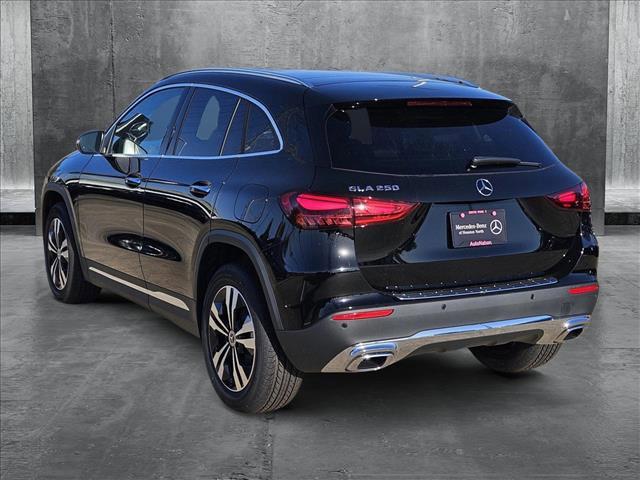 Photo of 2025 Night Black Mercedes-Benz GLA 250