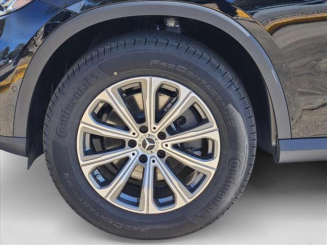 Photo of 2025 Starling Blue Metallic Mercedes-Benz GLC 300