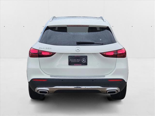 Photo of 2025 Polar White Mercedes-Benz GLA 250