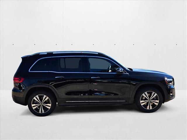 Photo of 2025 Night Black Mercedes-Benz GLB 250