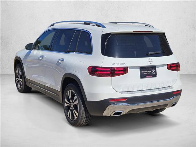 Photo of 2025 Polar White Mercedes-Benz GLB 250