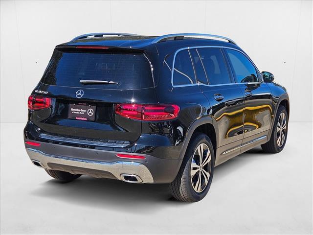 Photo of 2025 Night Black Mercedes-Benz GLB 250