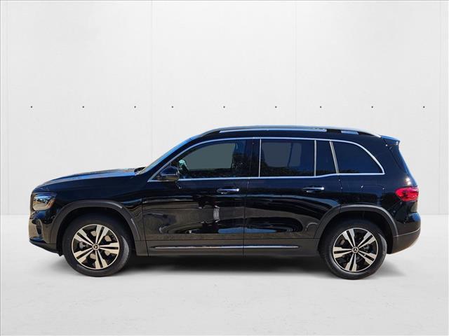 Photo of 2025 Night Black Mercedes-Benz GLB 250