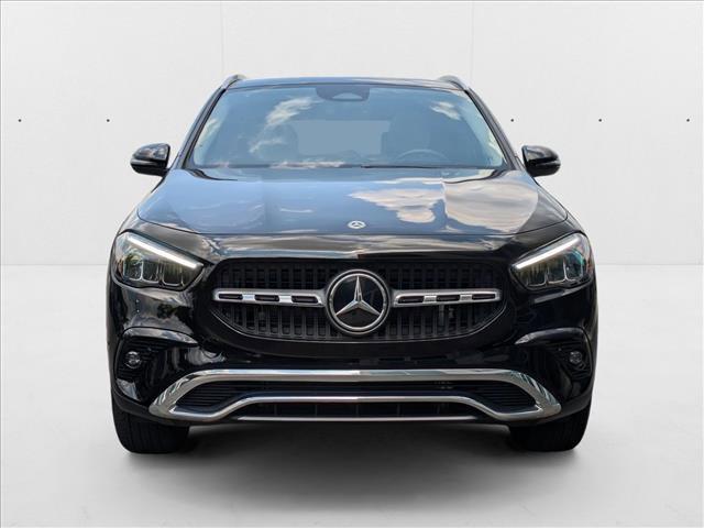 Photo of 2025 Night Black Mercedes-Benz GLA 250