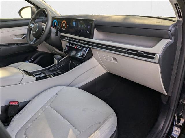 Photo of 2025 Phantom Black Hyundai TUCSON