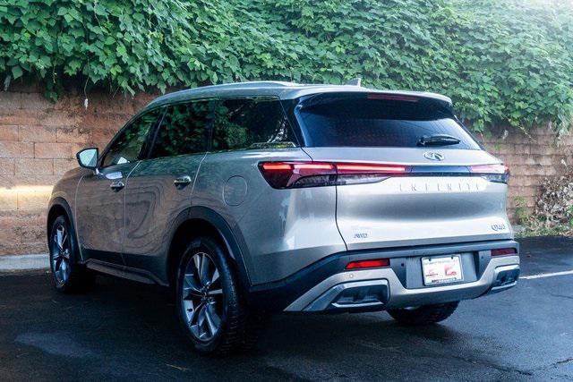 Photo of 2022 Gold INFINITI QX60