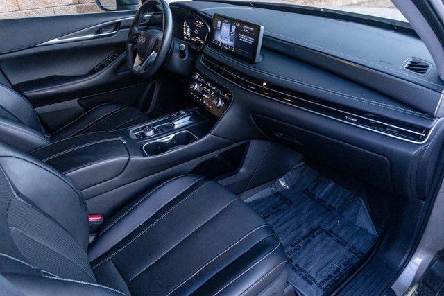 Photo of 2022 Gold INFINITI QX60
