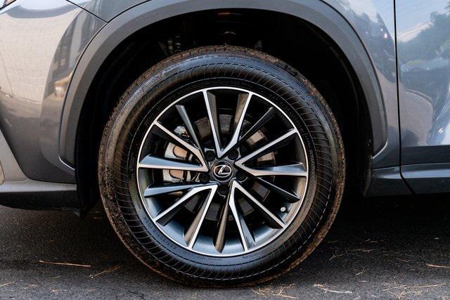 Photo of 2023 Cloudburst Gray Lexus NX 350