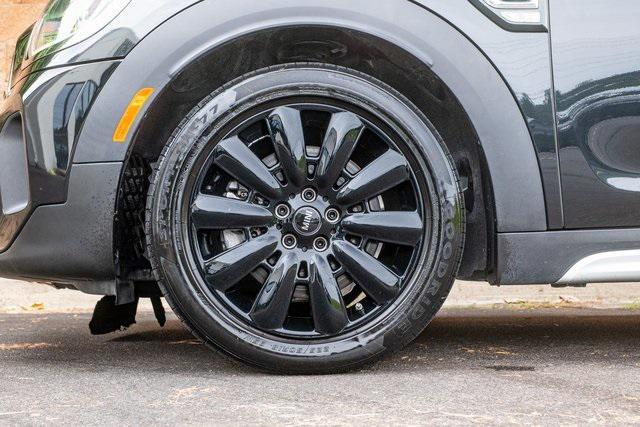 Photo of 2023 Midnight Black MINI Countryman