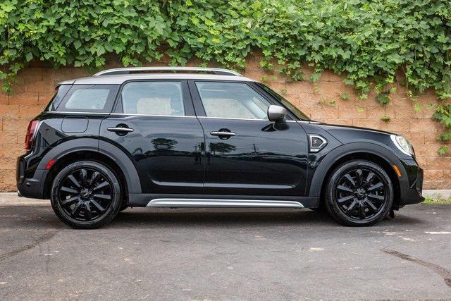 Photo of 2023 Midnight Black MINI Countryman