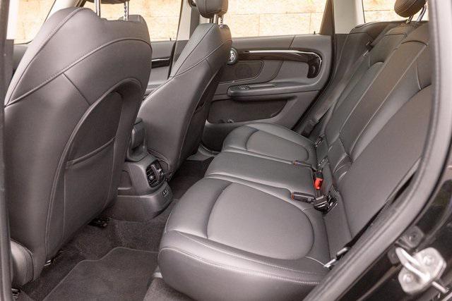 Photo of 2023 Midnight Black MINI Countryman