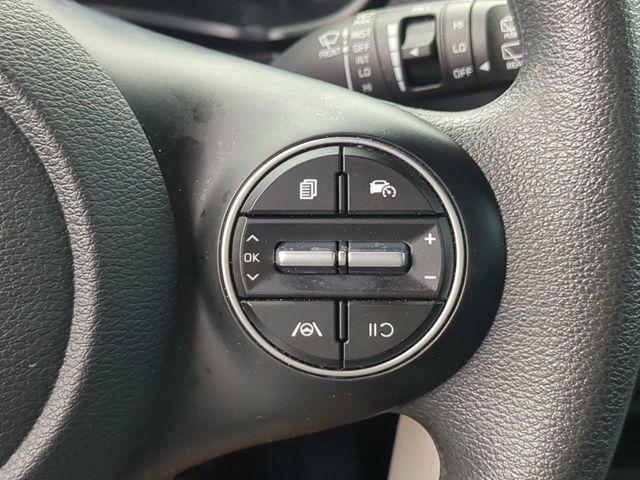 Photo of 2023 Steel Gray Kia Soul
