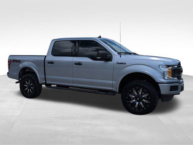 Photo of 2020 Iconic Silver Metallic Ford F-150