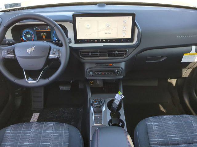 Photo of 2025 Azure Gray Metallic Tri-Coat Ford Bronco Sport