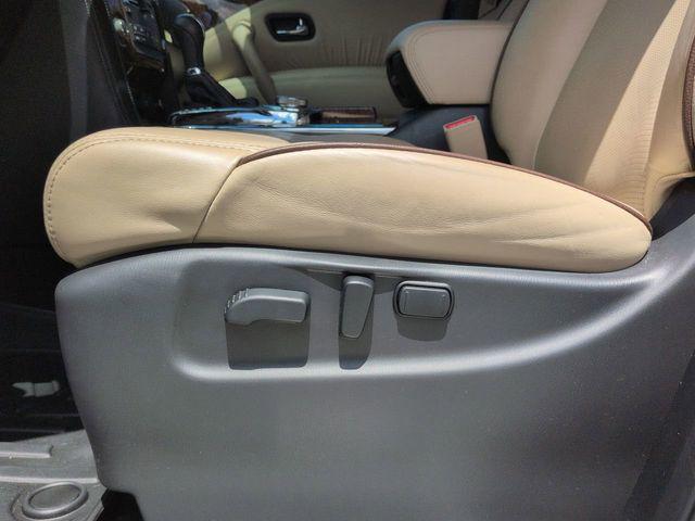 Photo of 2019 Pearl White Tricoat Nissan Armada