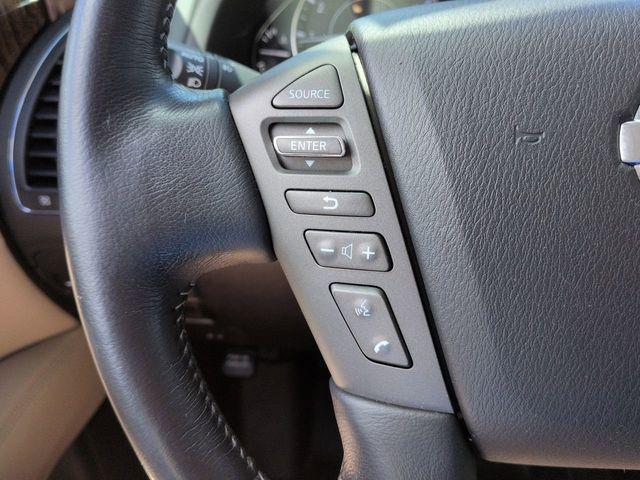 Photo of 2019 Pearl White Tricoat Nissan Armada