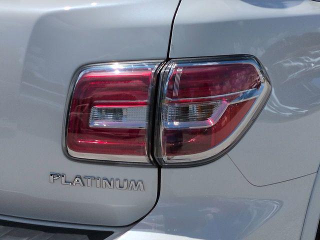 Photo of 2019 Pearl White Tricoat Nissan Armada
