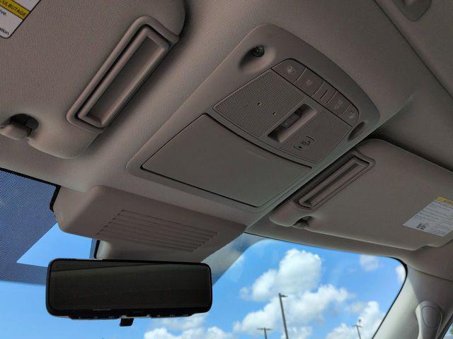 Photo of 2019 Pearl White Tricoat Nissan Armada