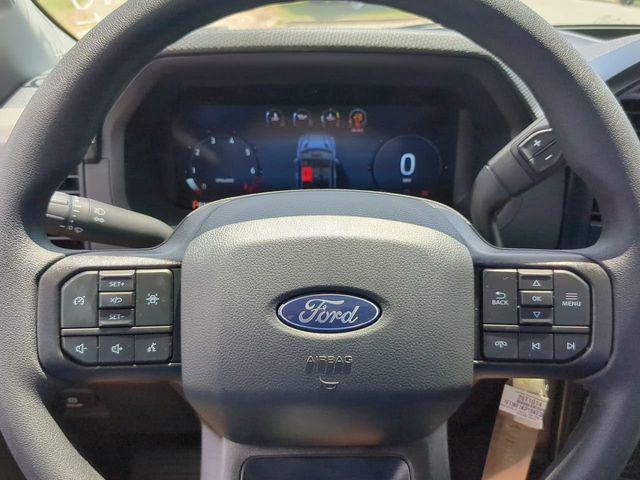 Photo of 2025 Oxford White Ford F-150
