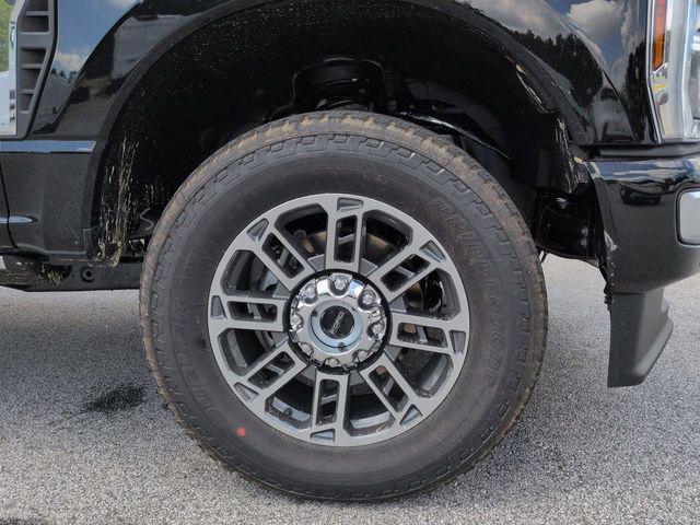 Photo of 2025 Agate Black Metallic Ford F-350