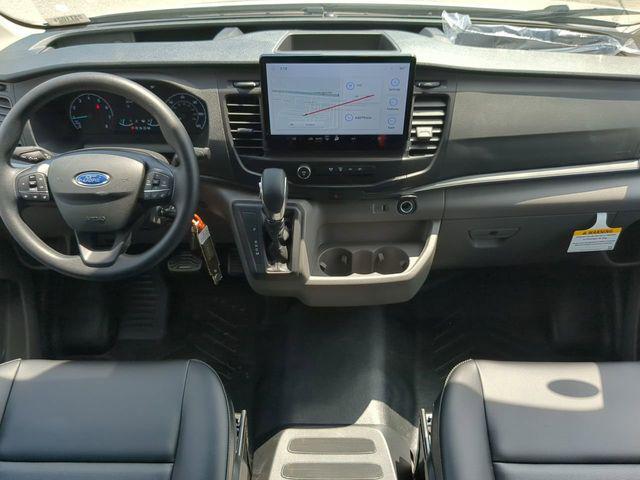 Photo of 2025 OXFORD WHITE Ford Transit-250