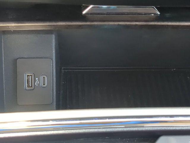Photo of 2022 Star White Metallic Tri-Coat Ford F-250