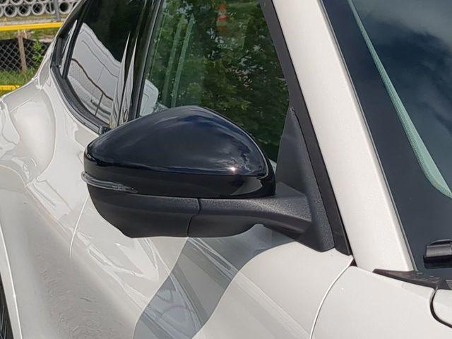 Photo of 2025 Star White Metallic Tri-Coat Ford Mustang Mach-E
