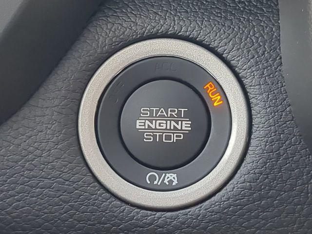 Photo of 2022 Flame Red Clearcoat RAM 1500
