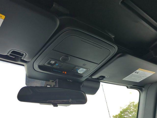 Photo of 2025 Oxford White Ford Bronco