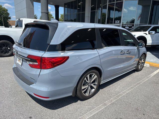 Photo of 2023 Sonic Gray Pearl Honda Odyssey