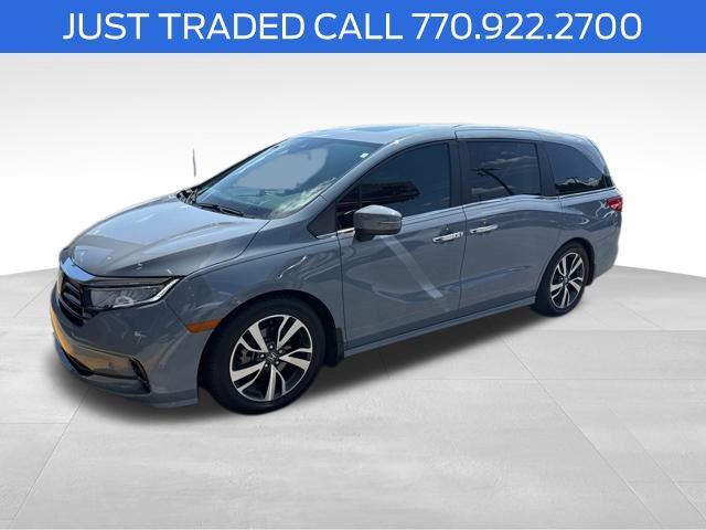 Photo of 2023 Sonic Gray Pearl Honda Odyssey