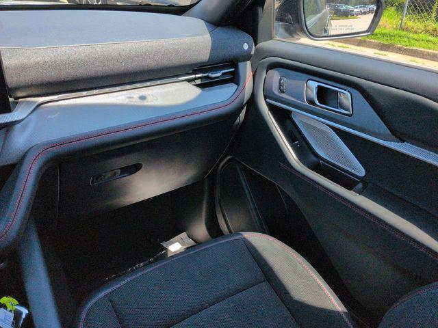 Photo of 2025 Agate Black Metallic Ford Explorer