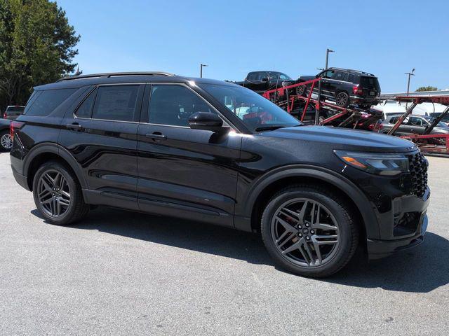 Photo of 2025 Agate Black Metallic Ford Explorer
