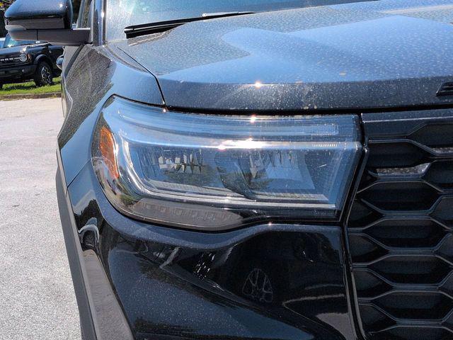 Photo of 2025 Agate Black Metallic Ford Explorer