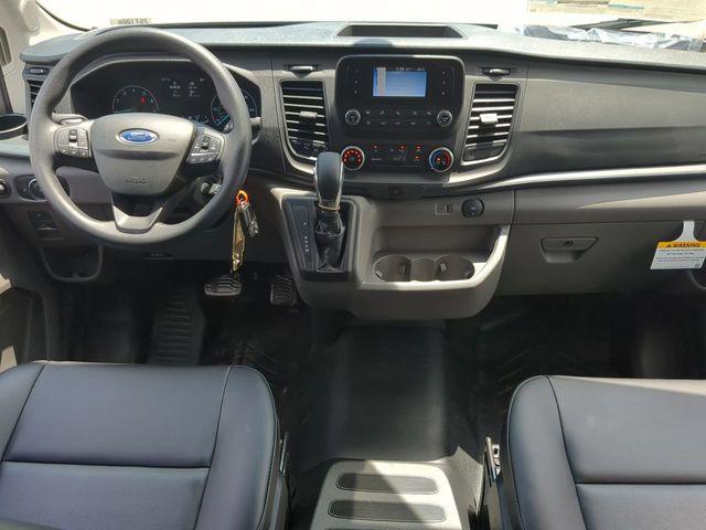 Photo of 2025 Oxford White Ford Transit-350