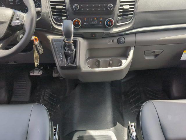 Photo of 2025 Oxford White Ford Transit-350