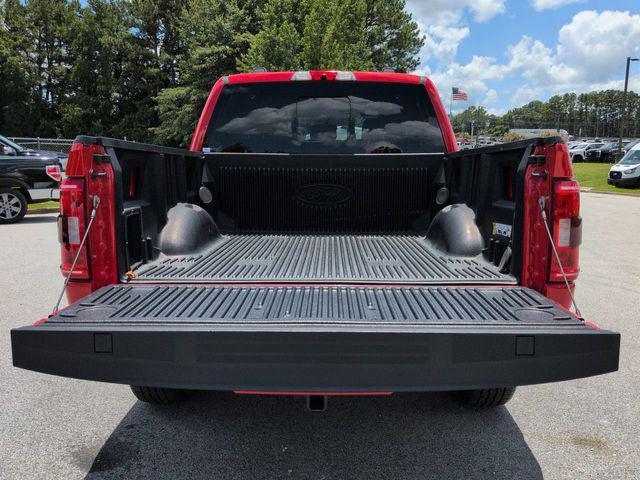 Photo of 2022 Race Red Ford F-150