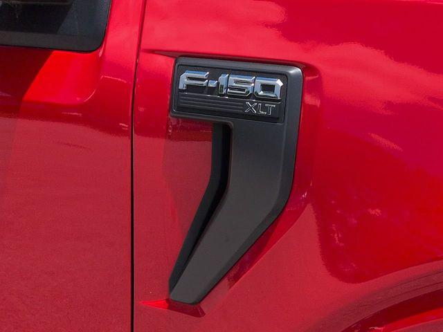 Photo of 2022 Race Red Ford F-150