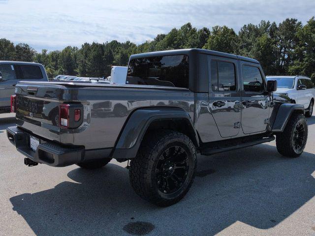 Photo of 2021 Granite Crystal Metallic Clearcoat Jeep Gladiator