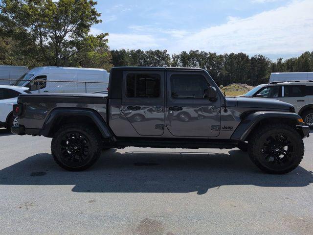 Photo of 2021 Granite Crystal Metallic Clearcoat Jeep Gladiator