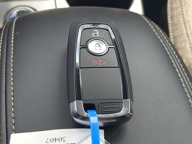 Photo of 2025 Azure Gray Metallic Tri-Coat Ford Bronco Sport