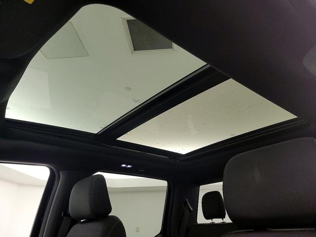 Photo of 2022 Black Ford F-150